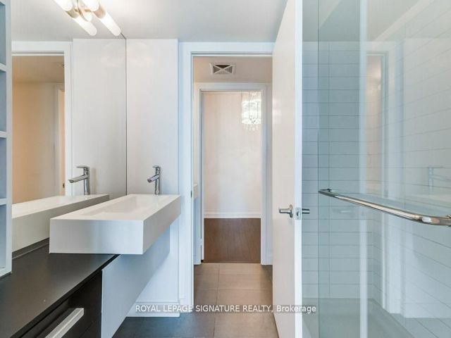 2803 - 38 Dan Leckie Way