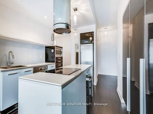 2803 - 38 Dan Leckie Way