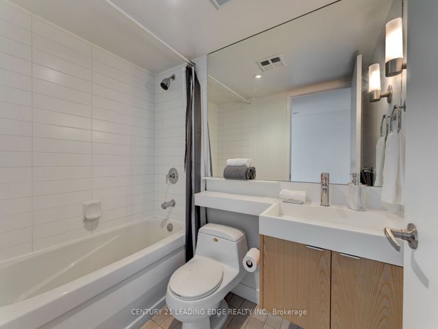 3111 - 25 Telegram Mews
