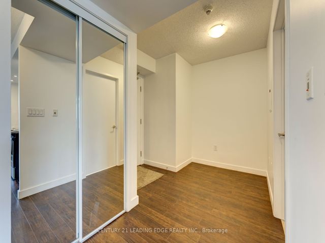3111 - 25 Telegram Mews