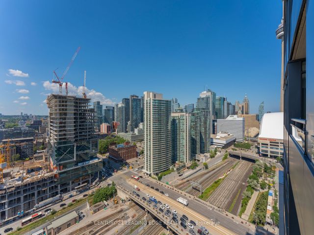 3111 - 25 Telegram Mews