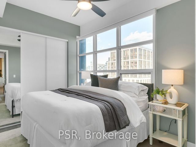 1001 - 501 Adelaide St W