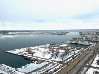 2905 - 270 Queens Quay  W