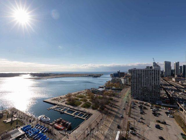 2905 - 270 Queens Quay  W