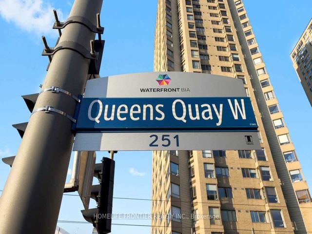 2905 - 270 Queens Quay  W