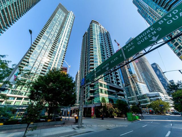 1109 - 16 Yonge St