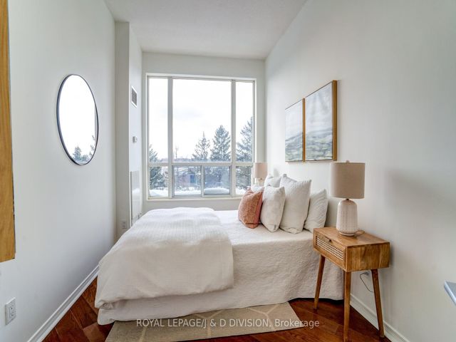 601 - 451 Rosewell Ave