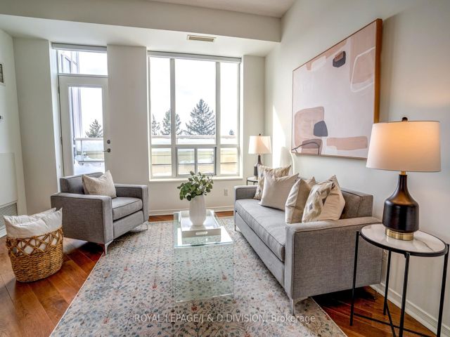 601 - 451 Rosewell Ave