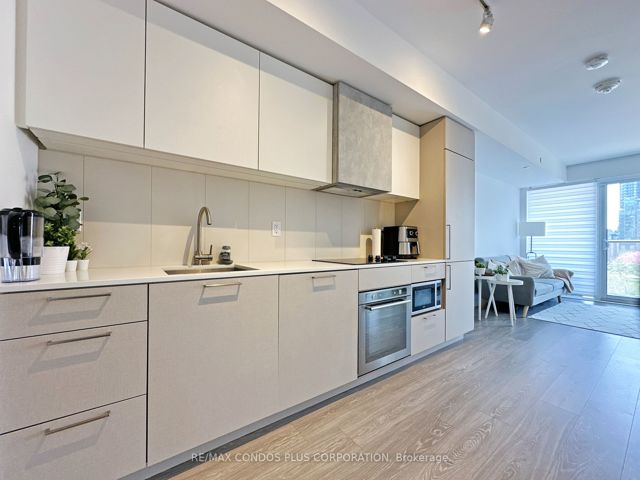 315 - 19 Western Battery Rd