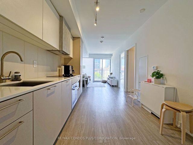 315 - 19 Western Battery Rd