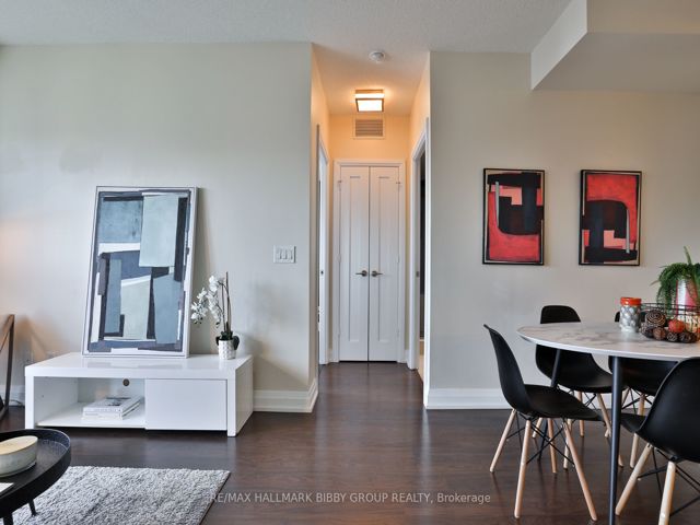 3007 - 2 Anndale Dr