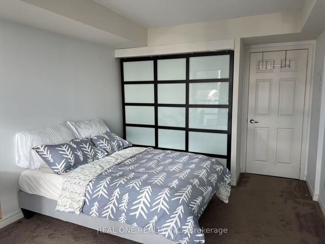 3612 - 19 Grand Trunk Cres