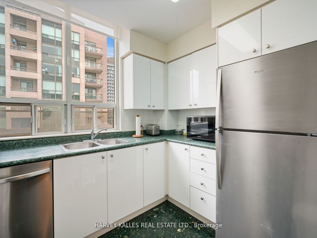 UPH07 - 256 Doris Ave