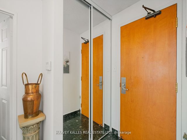 UPH07 - 256 Doris Ave