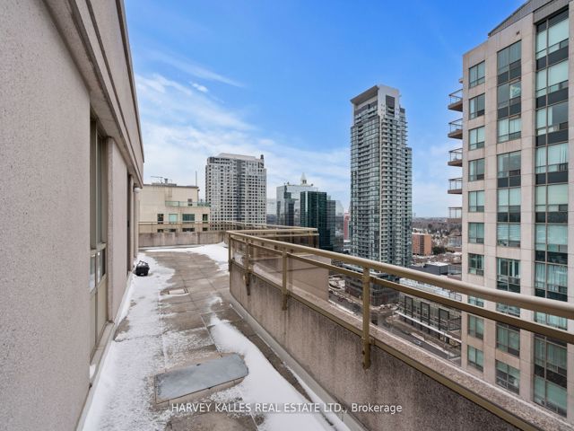 UPH07 - 256 Doris Ave
