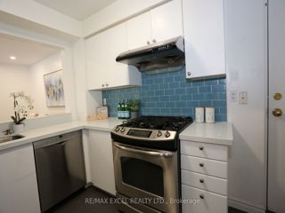 114 - 38 Hollywood Ave
