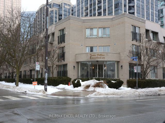 114 - 38 Hollywood Ave