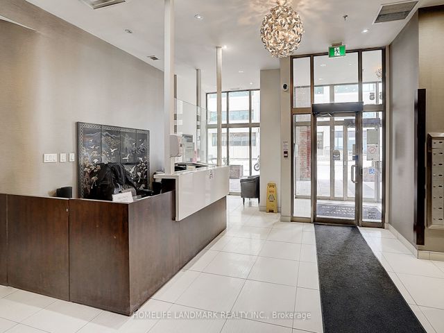 701 - 55 Centre Ave