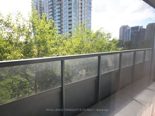 307 - 2 Anndale Dr