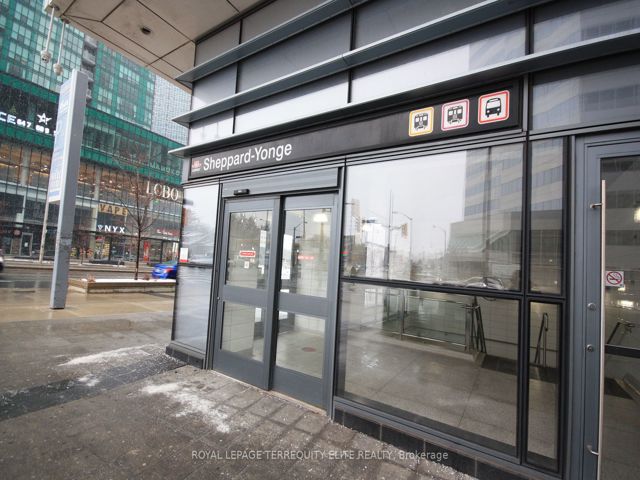 307 - 2 Anndale Dr
