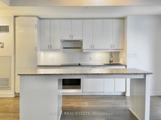 2507 - 426 University Ave