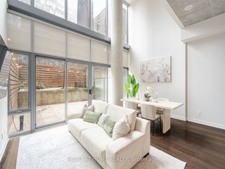 106 - 650 King St W