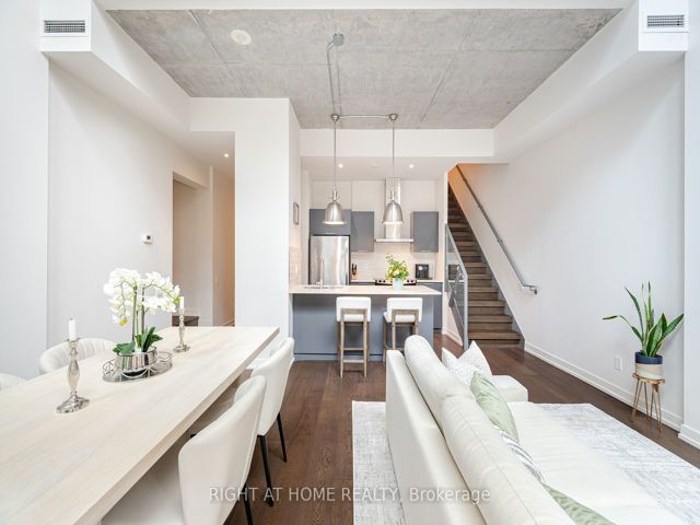106 - 650 King St W