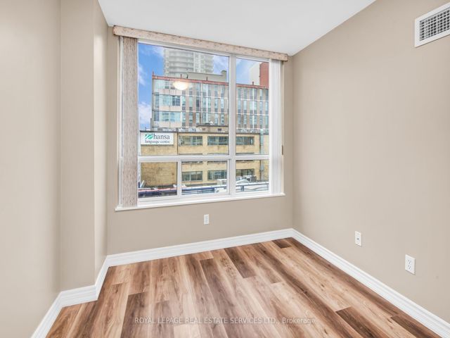 605 - 43 Eglinton Ave E
