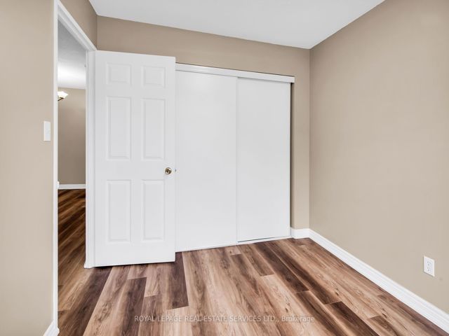 605 - 43 Eglinton Ave E