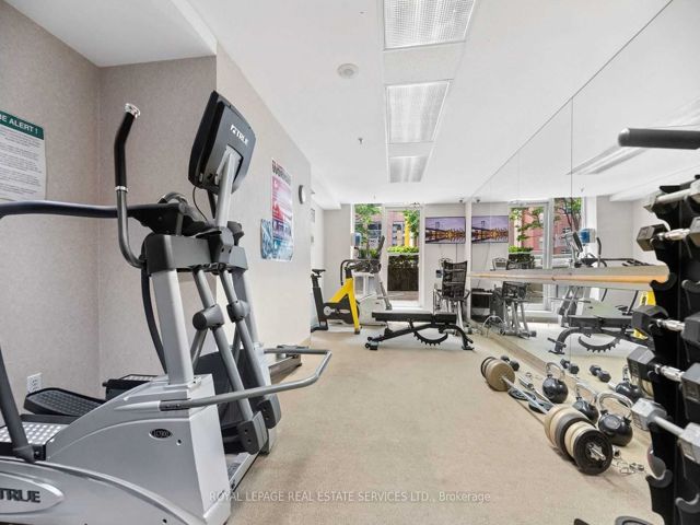 605 - 43 Eglinton Ave E