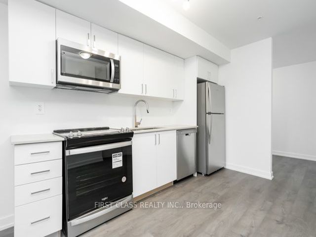 107 - 1650 Victoria Park Ave