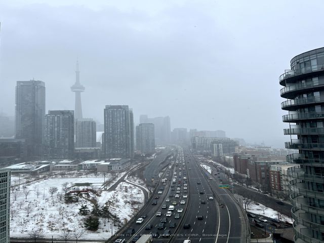 2710 - 17 Bathurst St