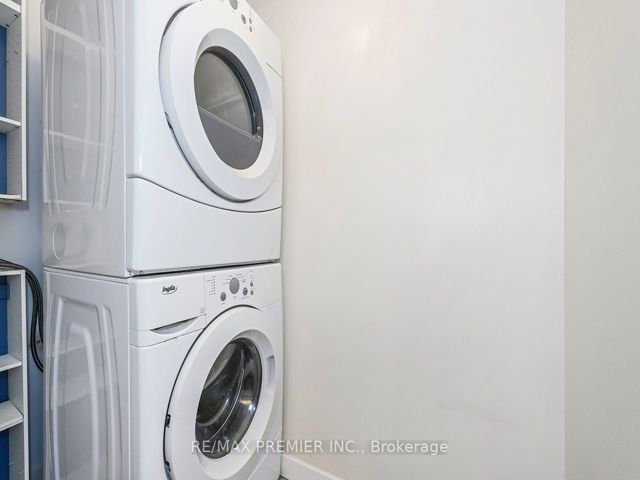 1006 - 50 Lynn Williams St