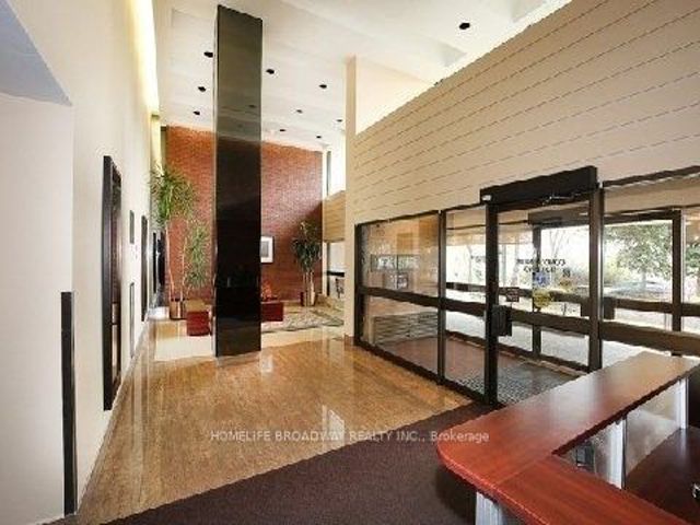 408 - 177 Linus Rd
