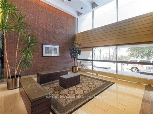 408 - 177 Linus Rd