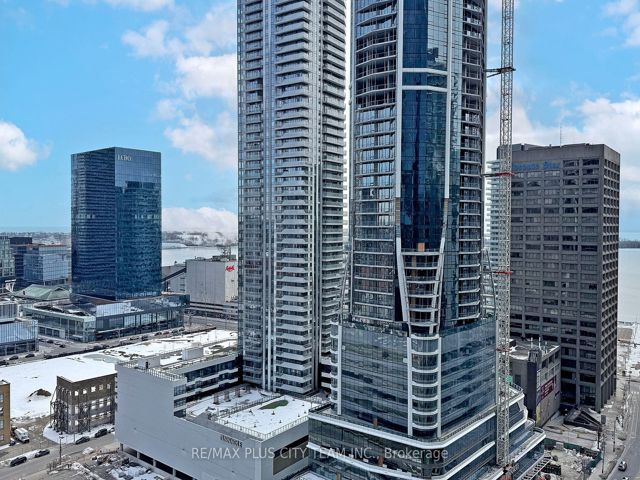 2507 - 18 Yonge St