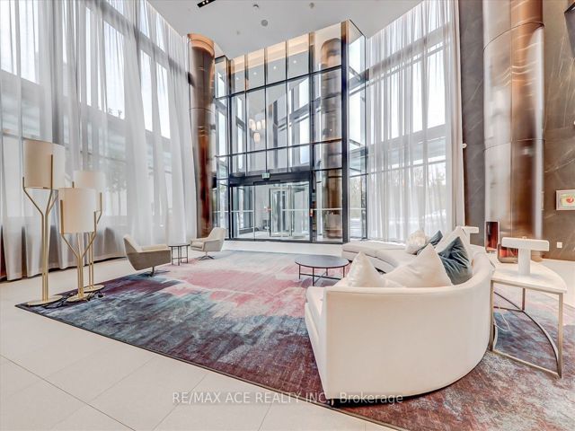 1703 - 575 Bloor St E
