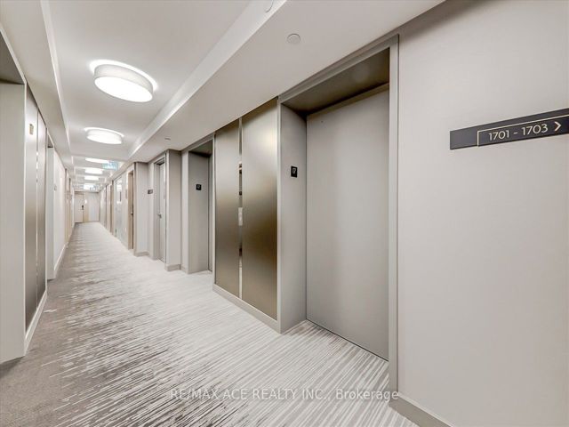 1703 - 575 Bloor St E