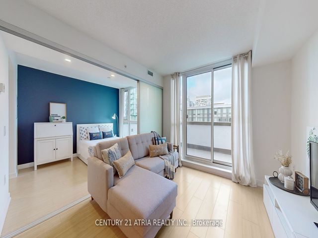 810 - 85 Queens Wharf Rd