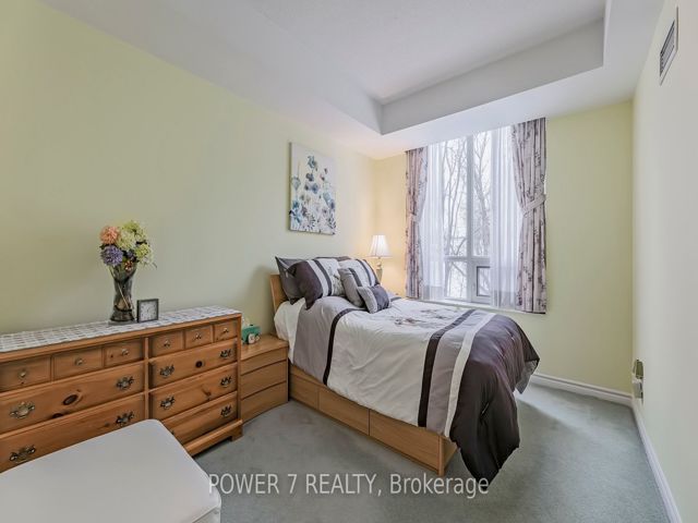 510 - 28 William Carson Cres