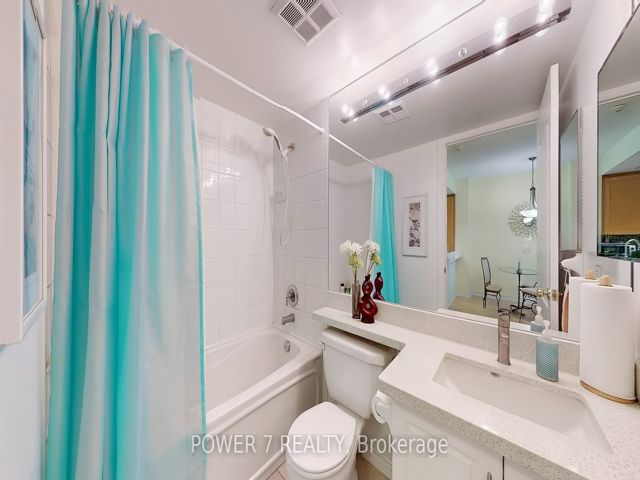 510 - 28 William Carson Cres