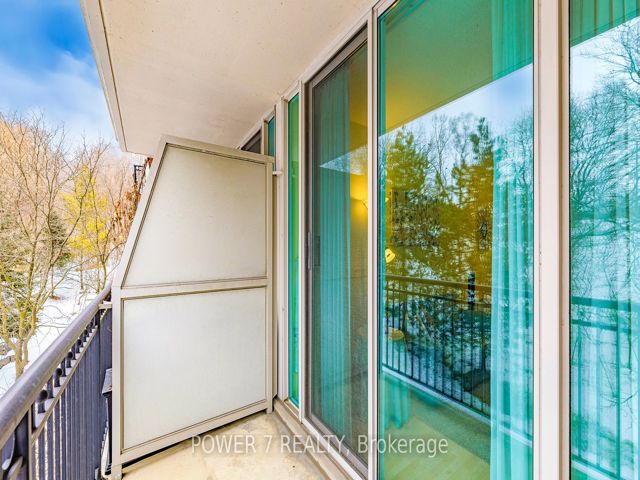 510 - 28 William Carson Cres