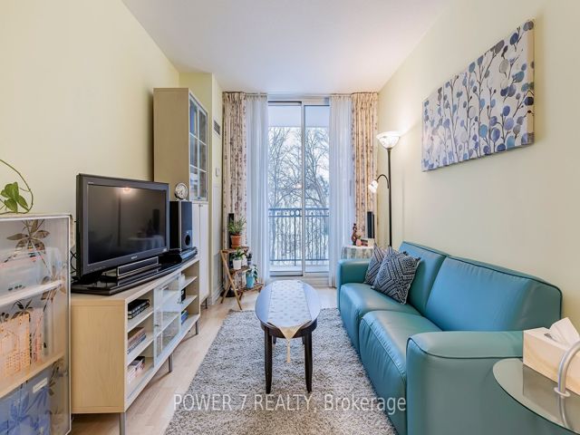510 - 28 William Carson Cres