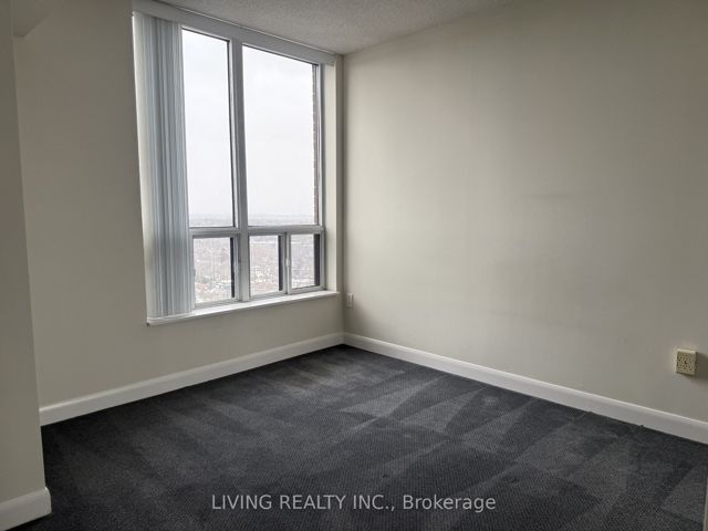 2001 - 33 Sheppard Ave E