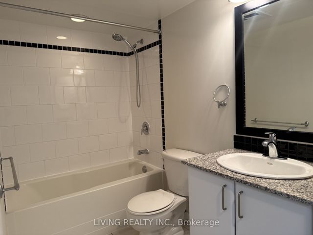 2001 - 33 Sheppard Ave E