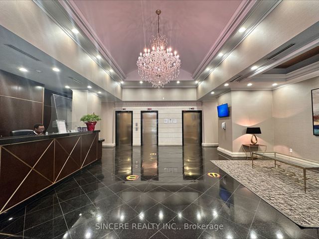 1106 - 7 Lorraine Dr