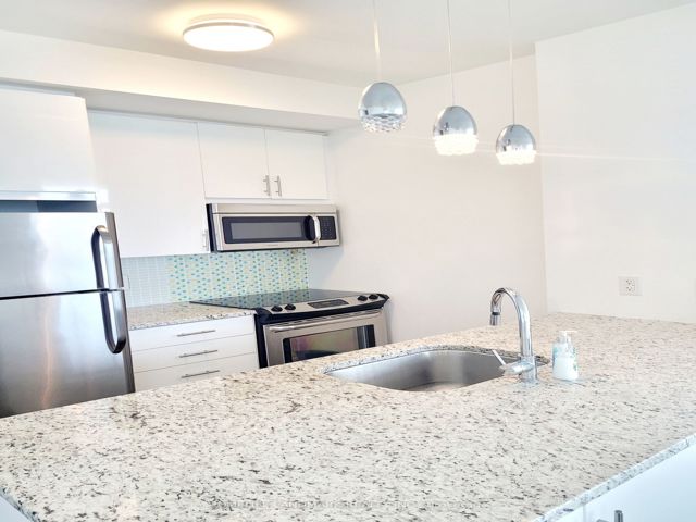 2912 - 70 Forest Manor Rd