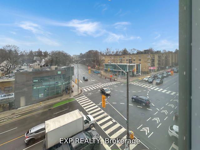 531 - 2020 Bathurst St