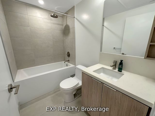 531 - 2020 Bathurst St
