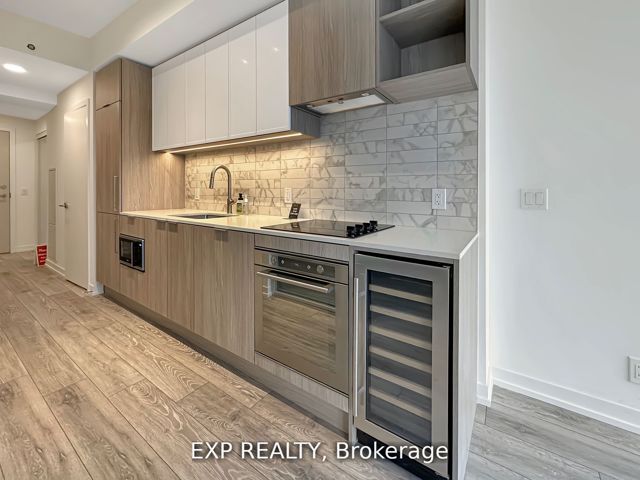 531 - 2020 Bathurst St